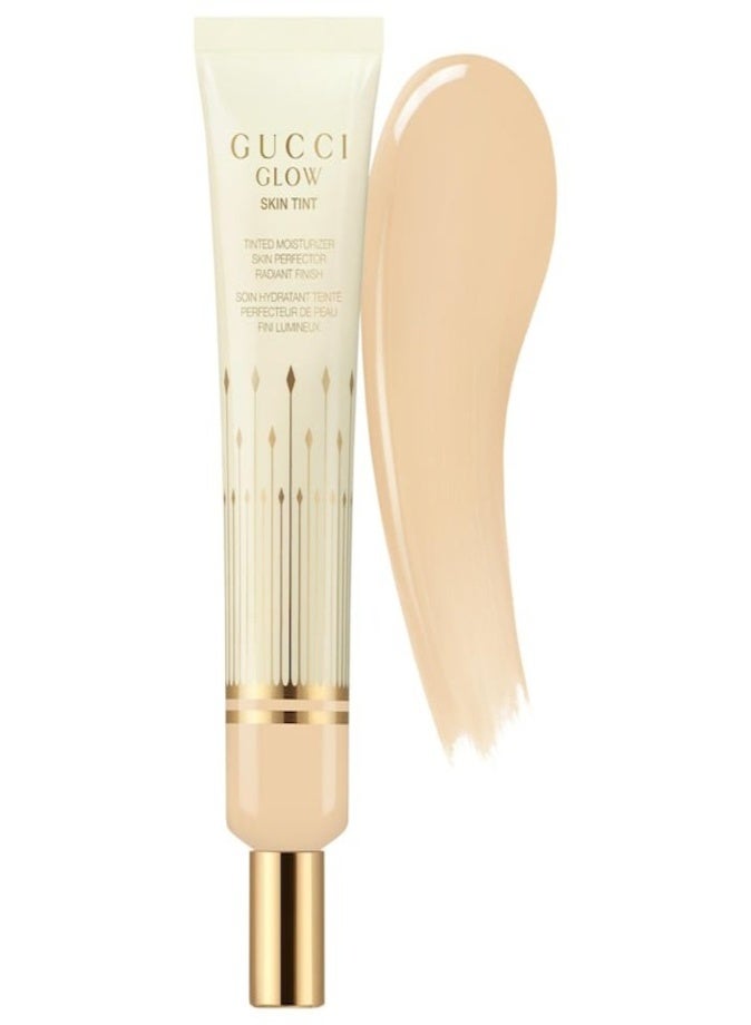 Gucci Glow Skin Tinted Moisturizer with Hyaluronic Acid & Bakuchiol 40ml – 17 - fair skin with warm undertones Hydrating Radiant Coverage - Image 1